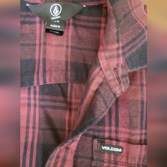 Volcom Button-up Flannel Red Boys Size M - Picture 4 of 5